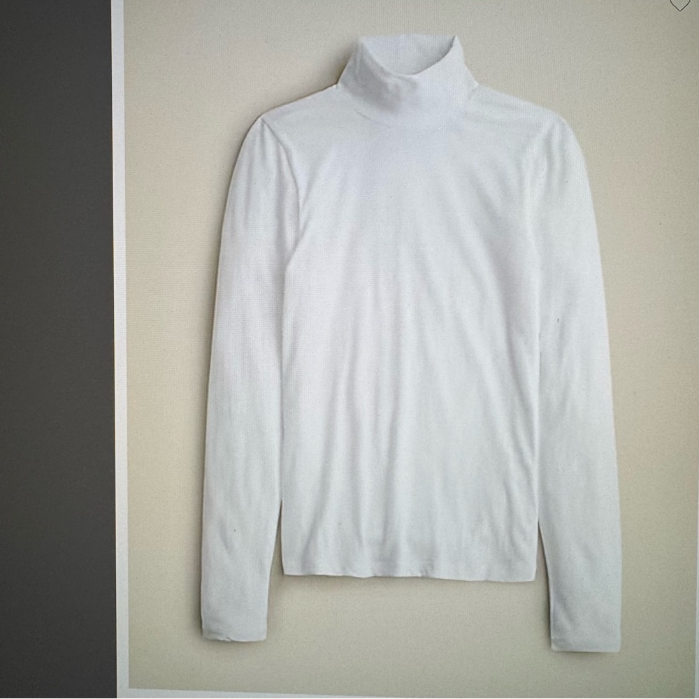 NWOT : J.Crew Tissue Crepe Turtleneck White Small